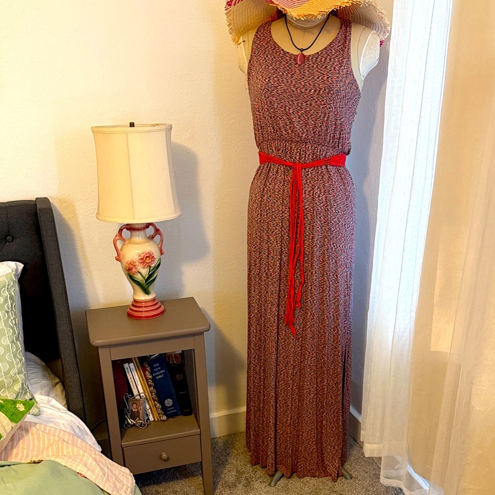 Sundance Beige with Coral Crochet Accents